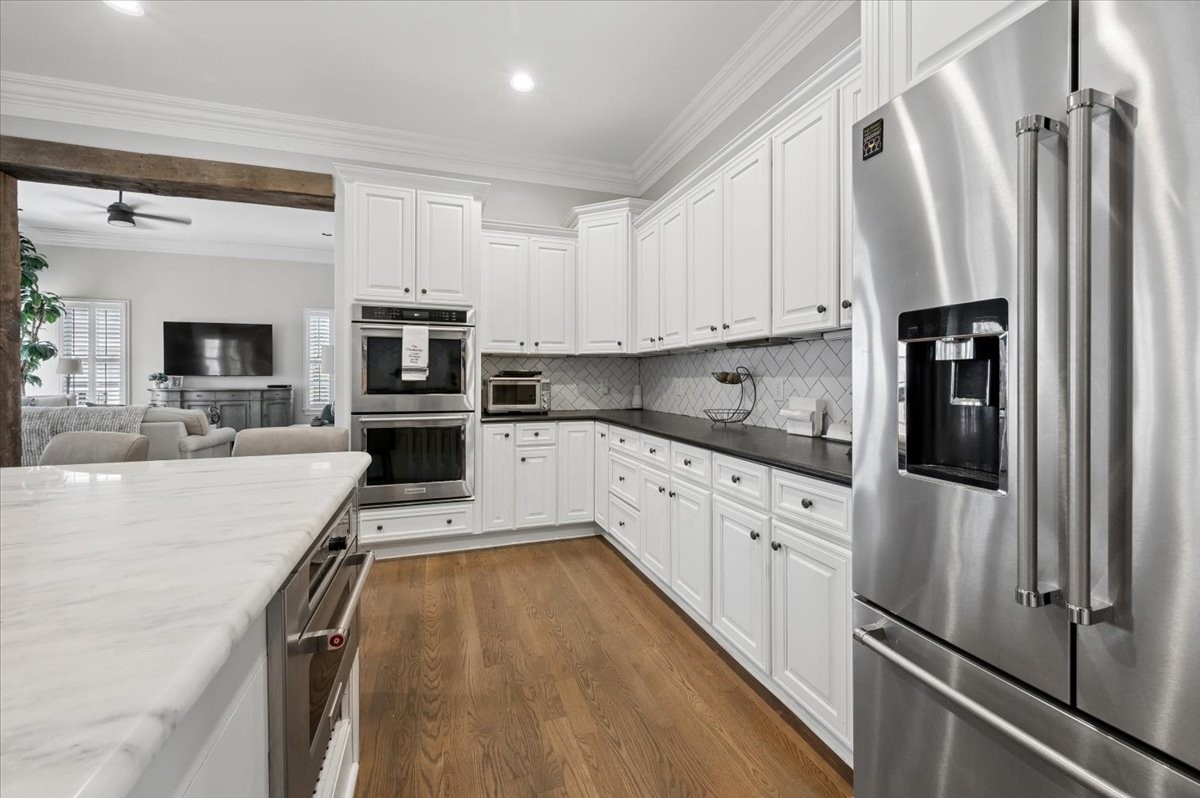 1627 Championship Blvd