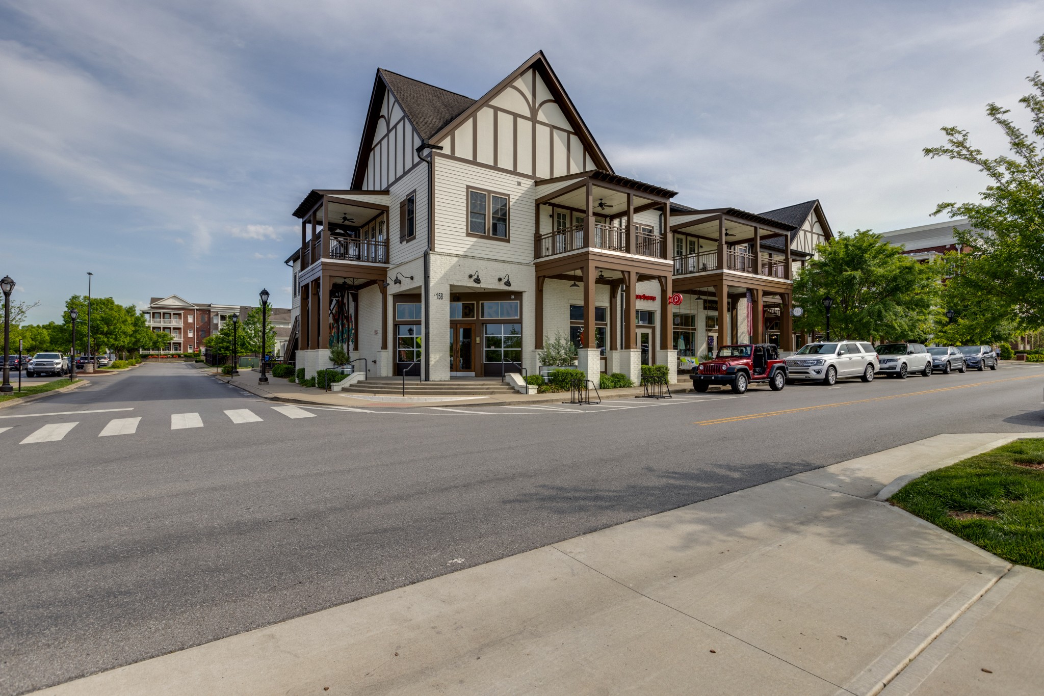 942 Horizon Dr