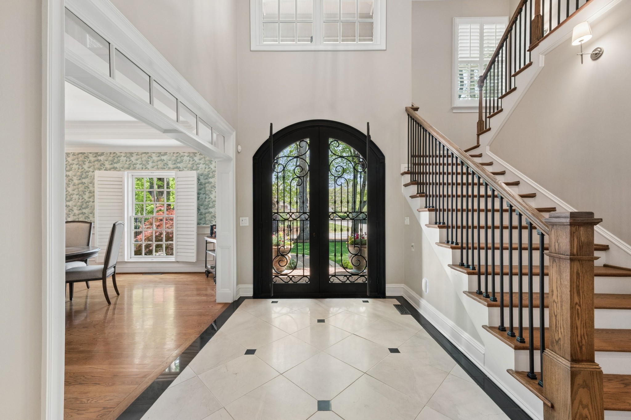 107 Sturbridge Dr