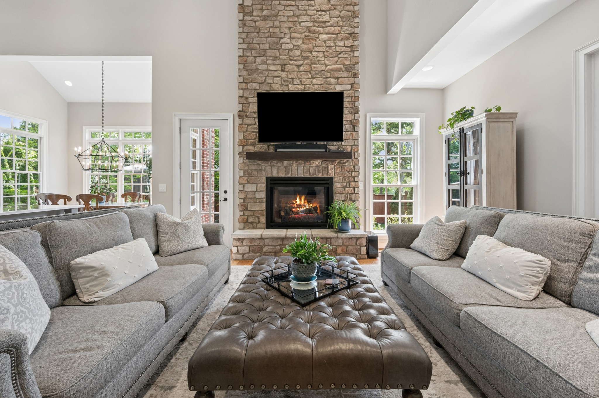 107 Sturbridge Dr