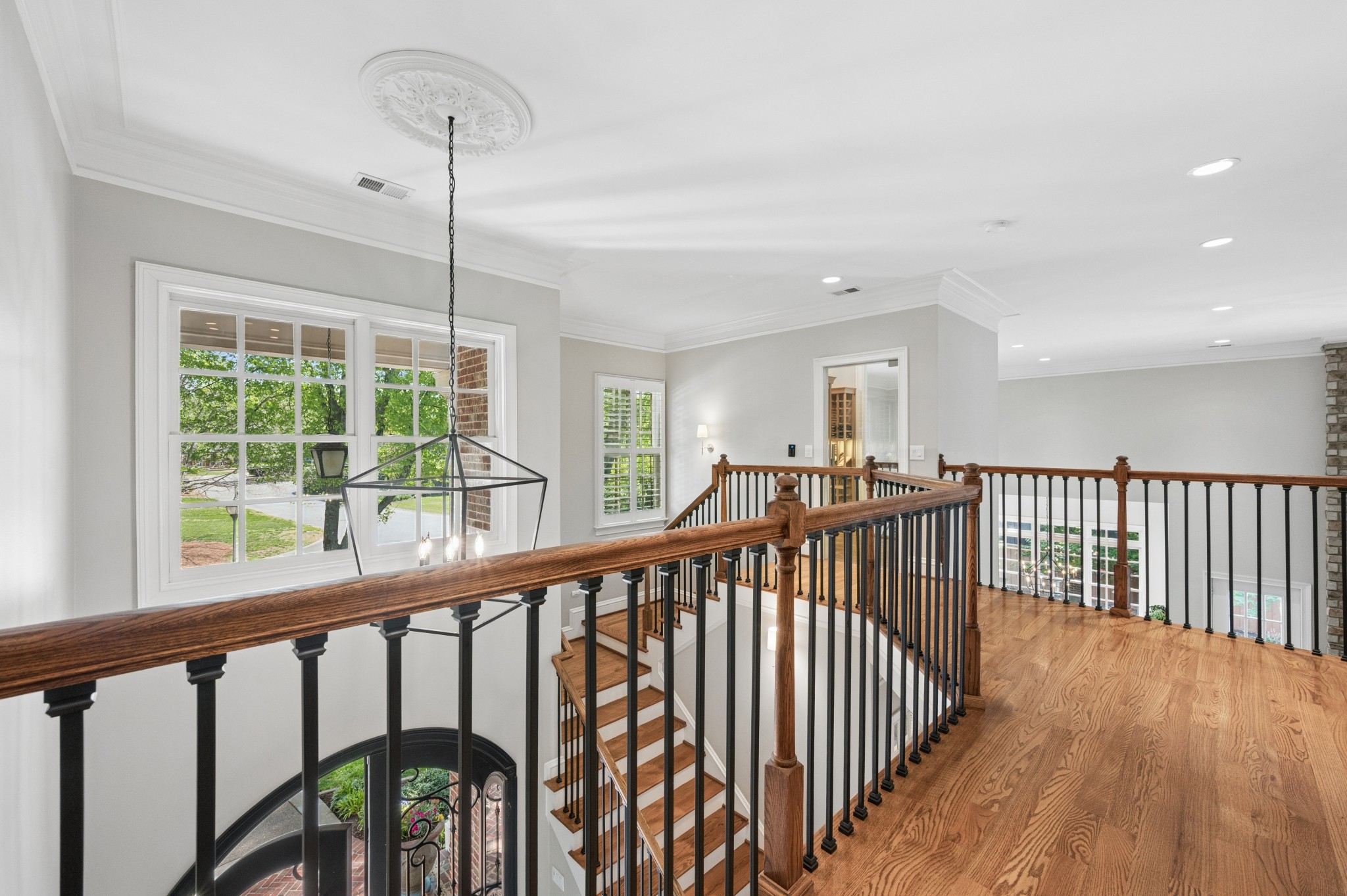 107 Sturbridge Dr