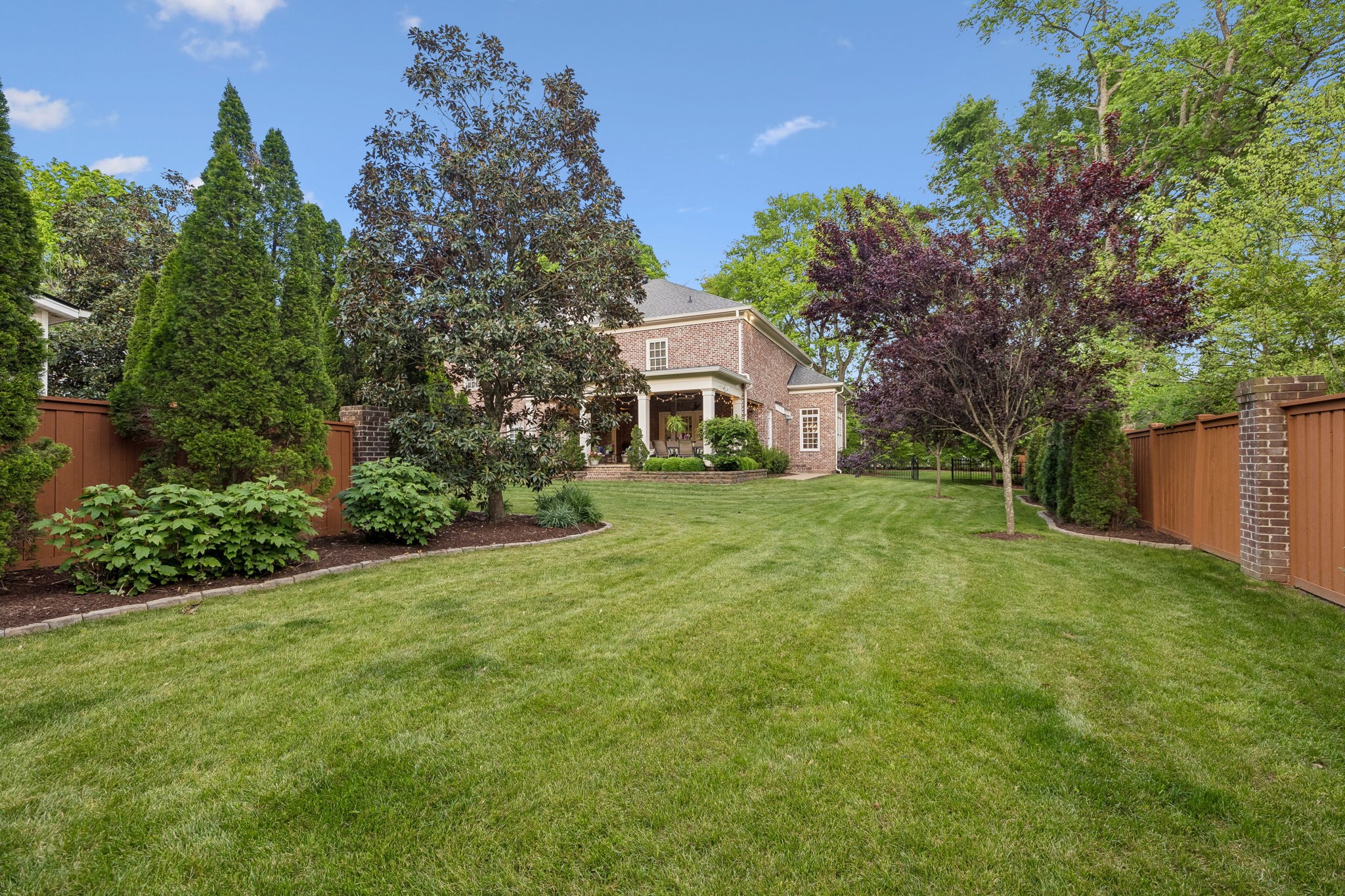 107 Sturbridge Dr