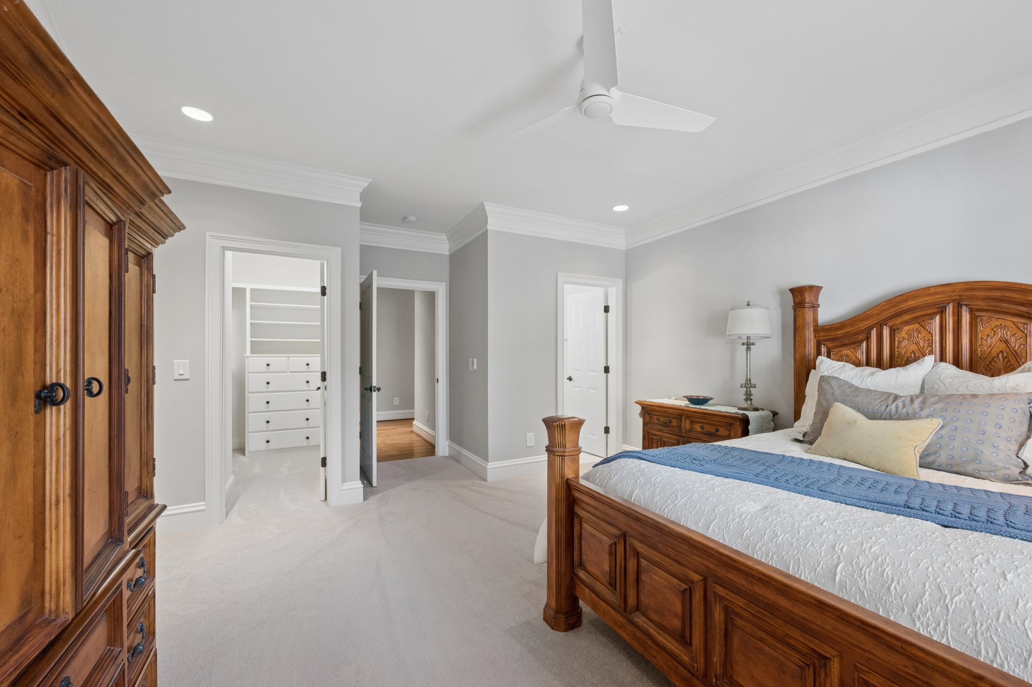 107 Sturbridge Dr