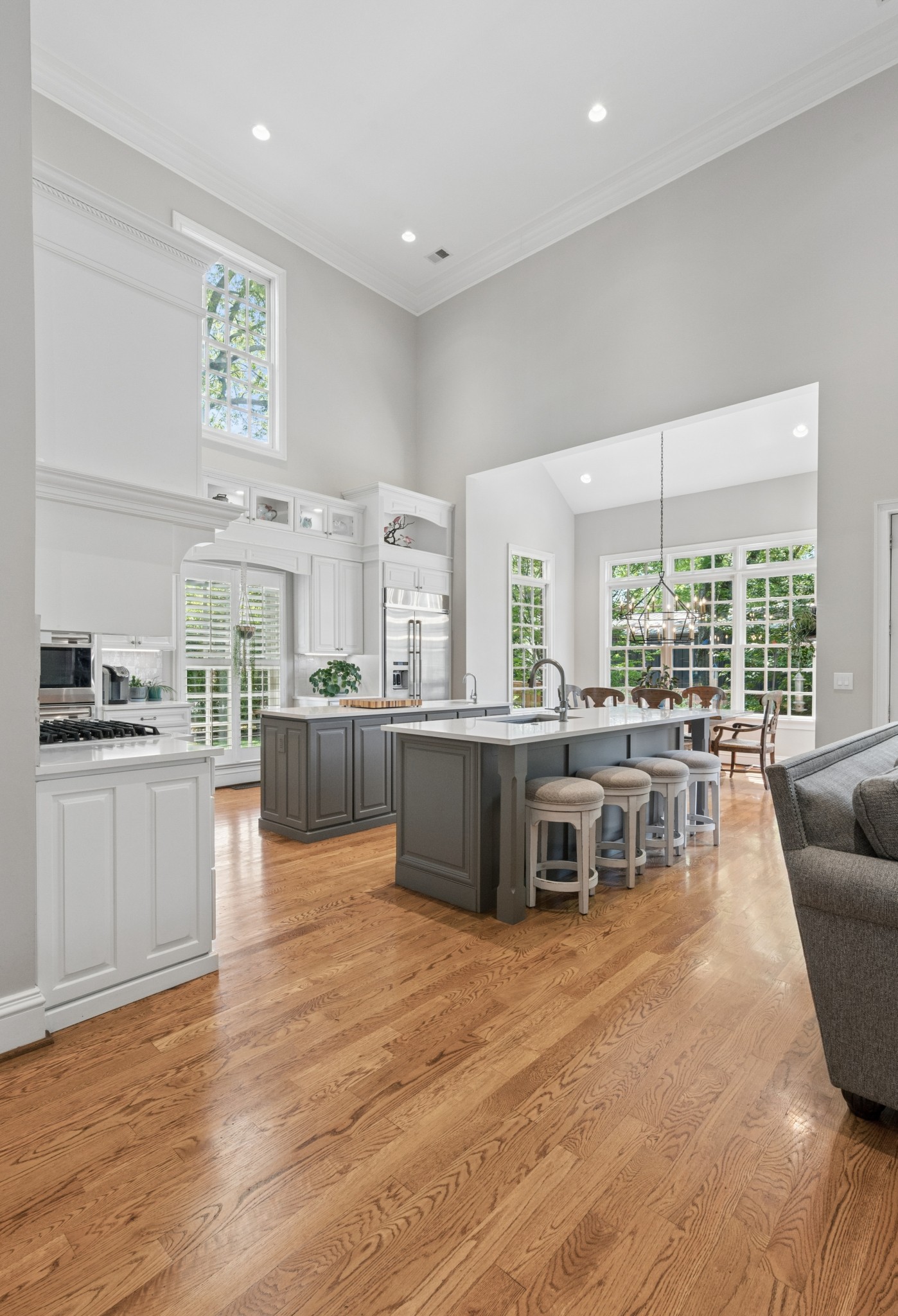 107 Sturbridge Dr