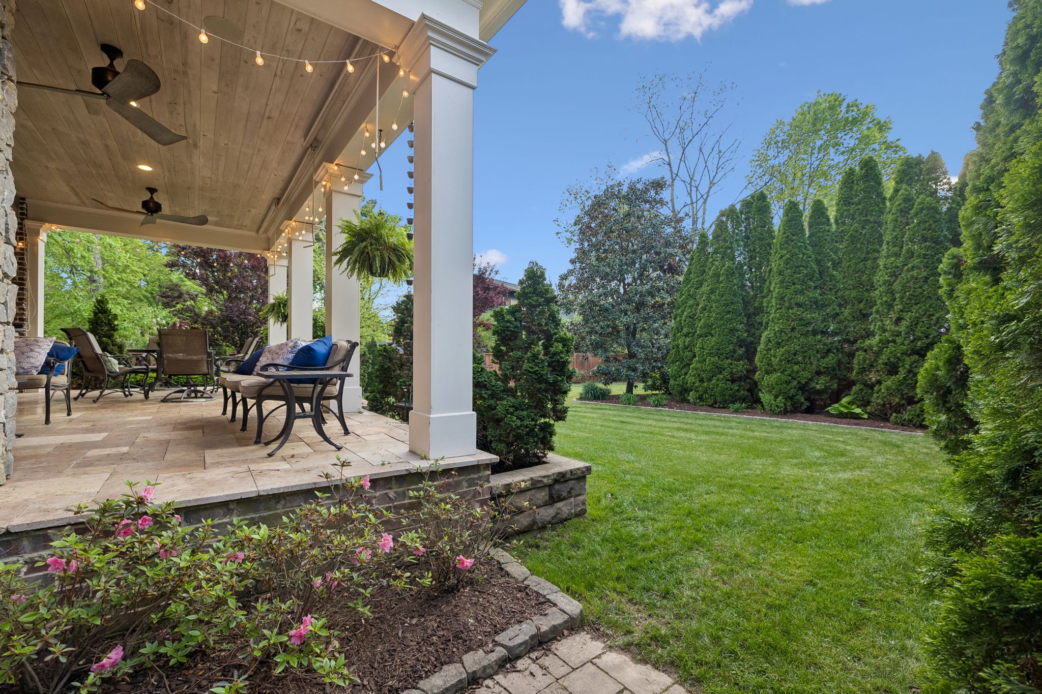 107 Sturbridge Dr