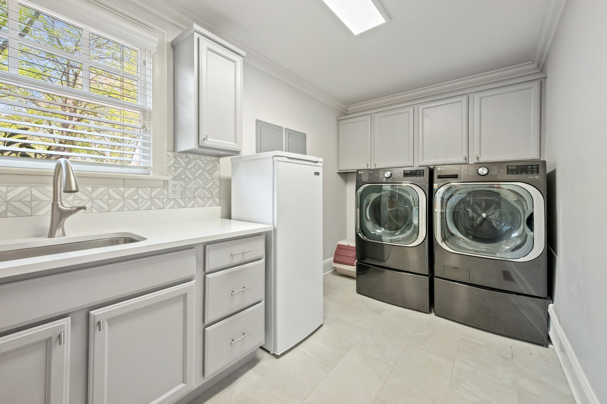 107 Sturbridge Dr