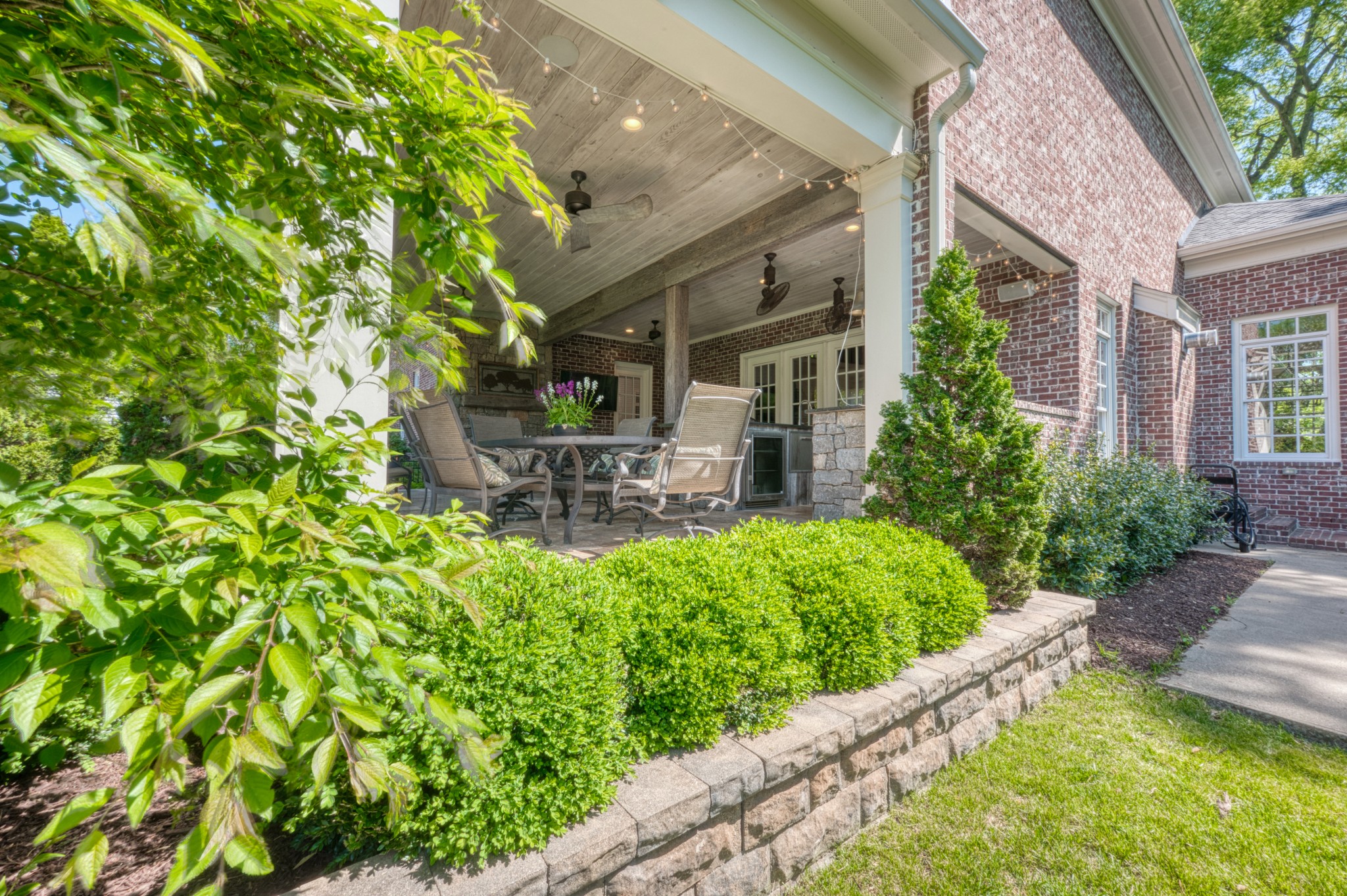 107 Sturbridge Dr