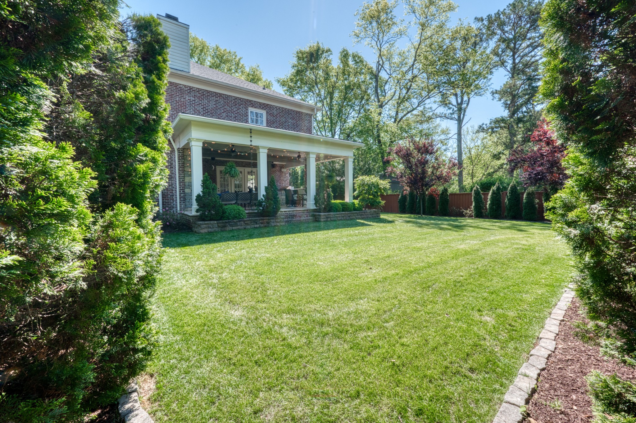 107 Sturbridge Dr