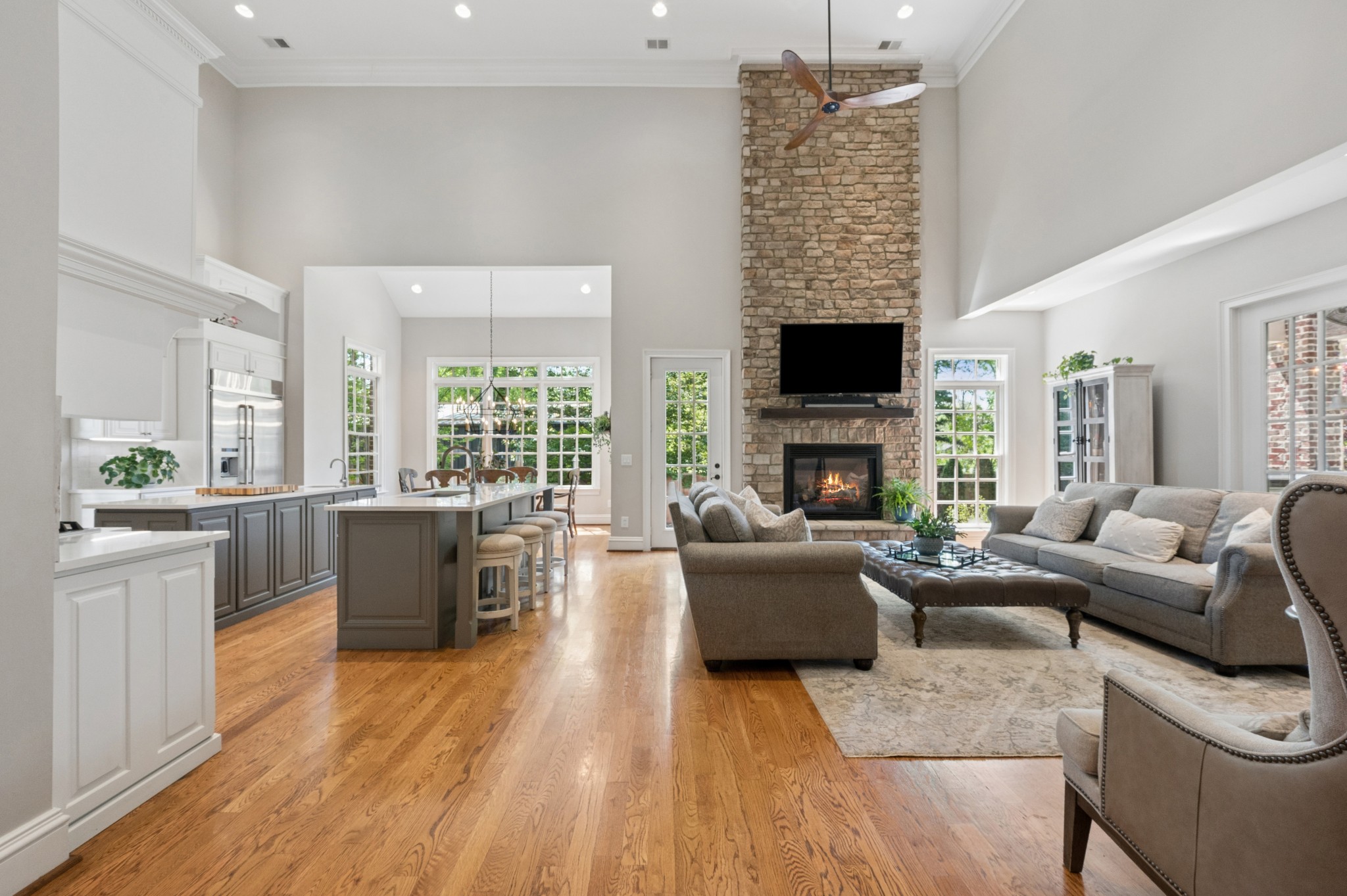 107 Sturbridge Dr