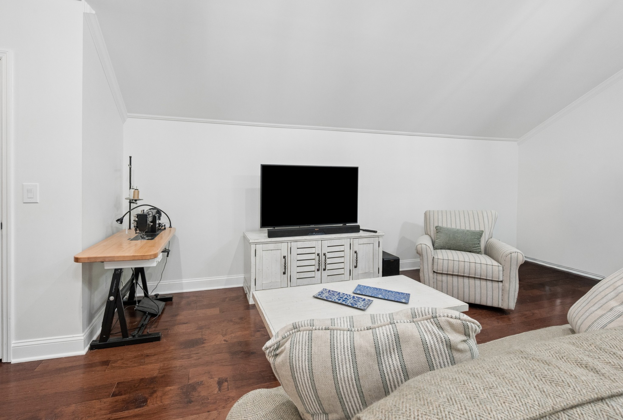 107 Sturbridge Dr