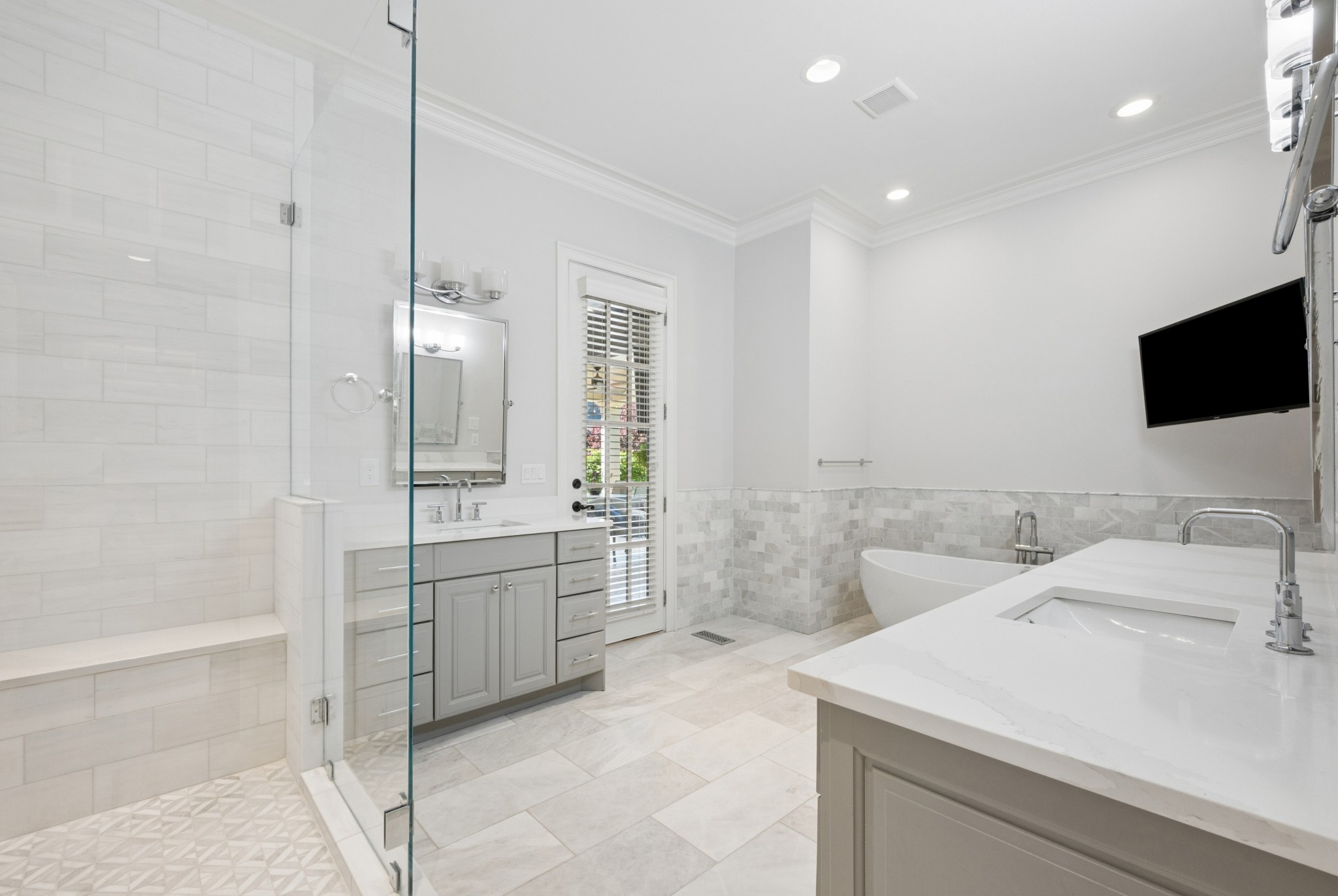 107 Sturbridge Dr