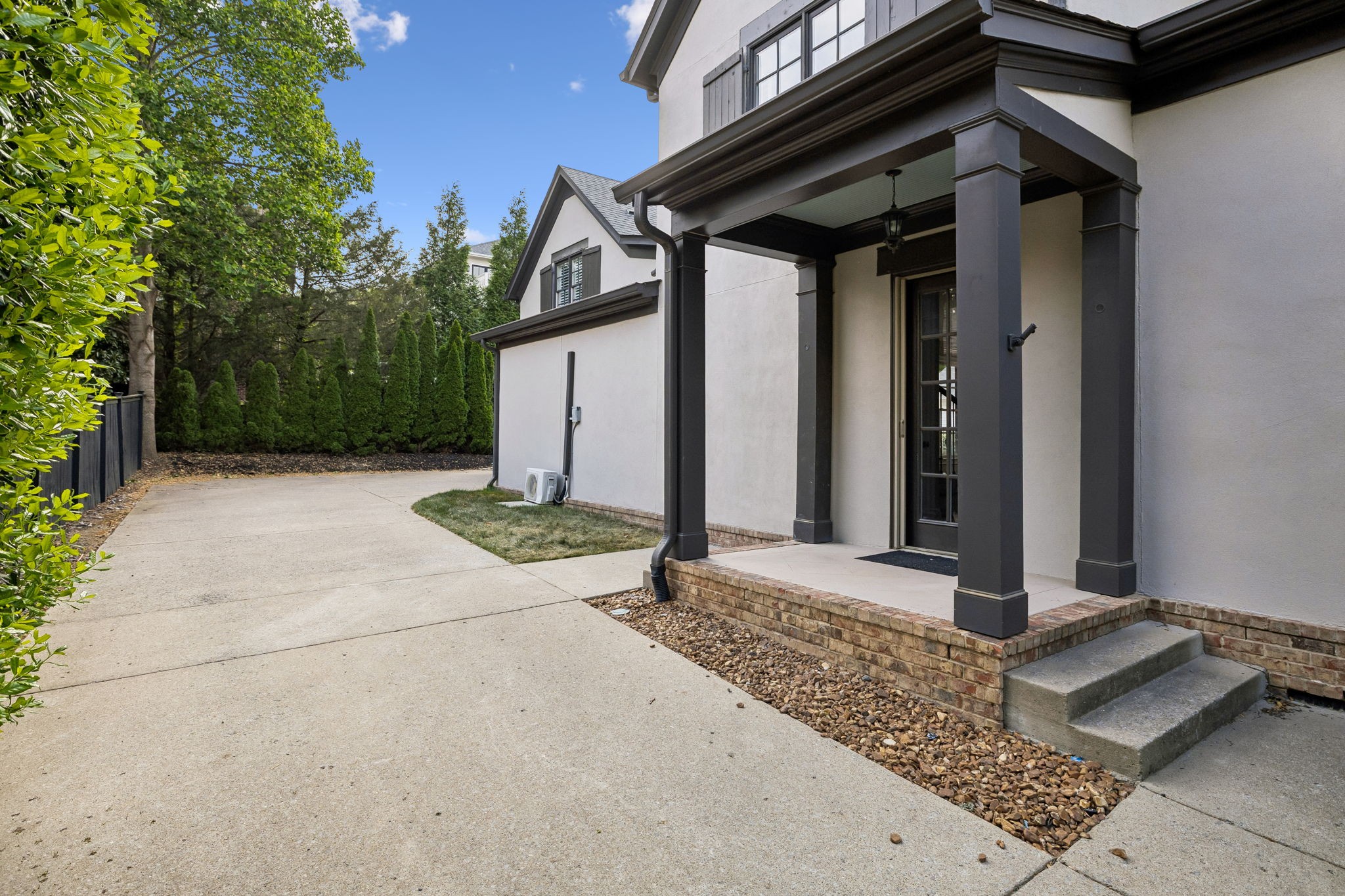 1627 Championship Blvd