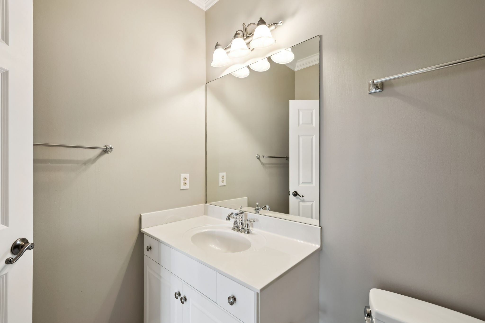 1627 Championship Blvd