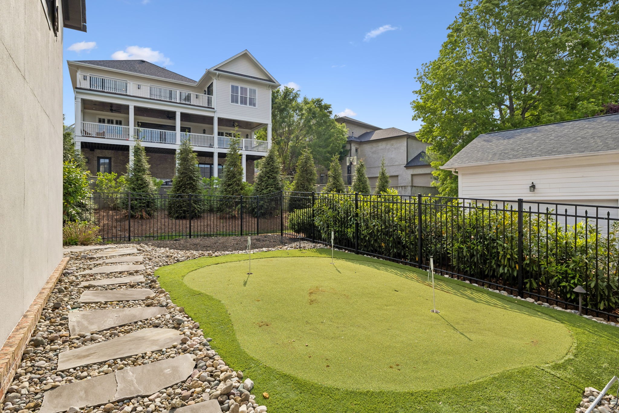 1627 Championship Blvd