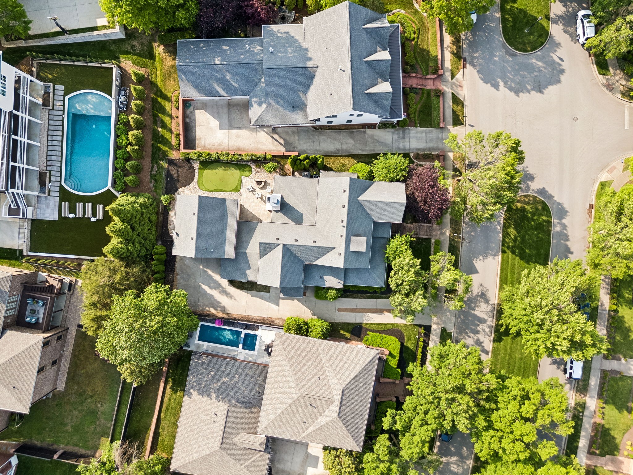 1627 Championship Blvd