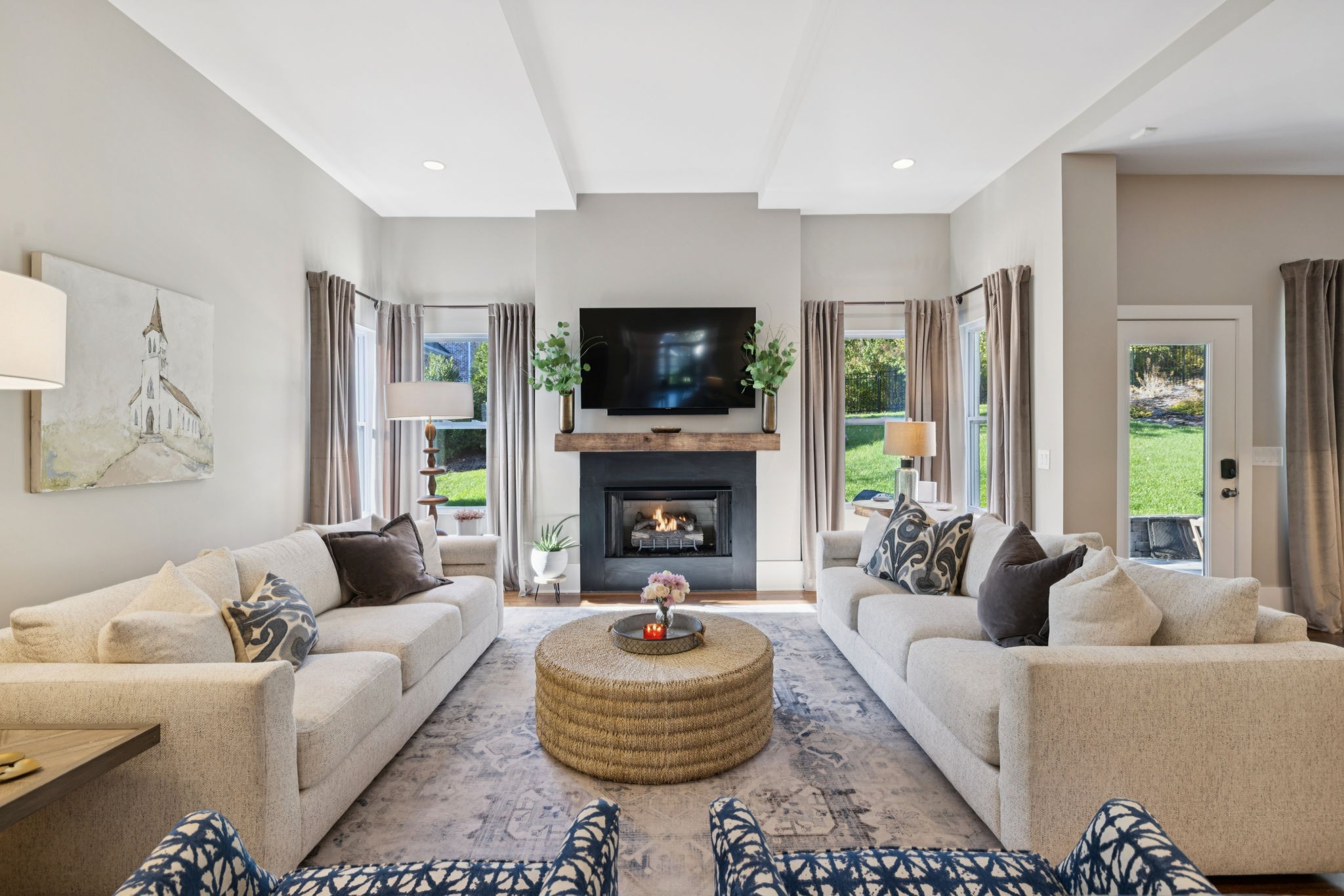2420 Los Olivos Ct