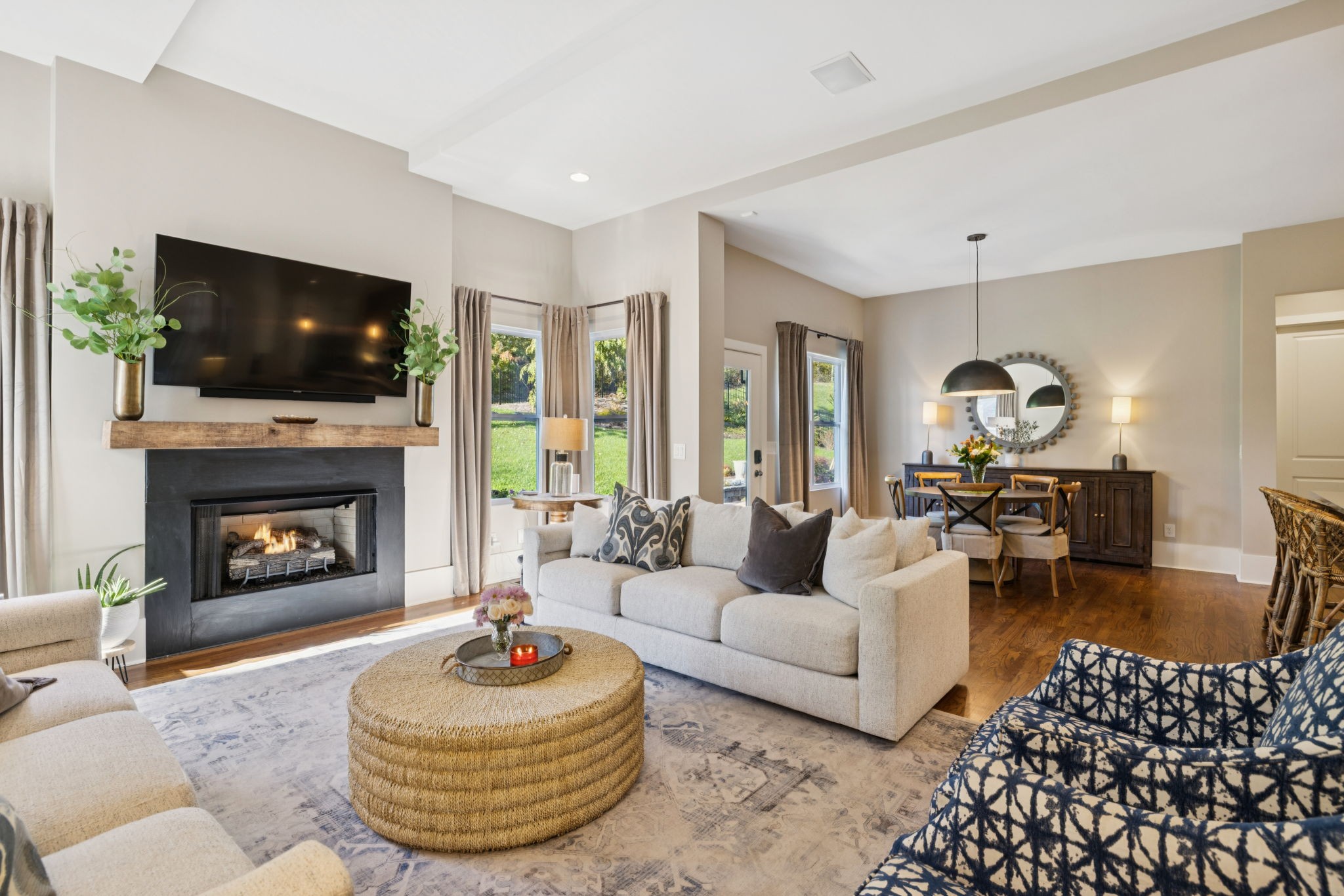 2420 Los Olivos Ct