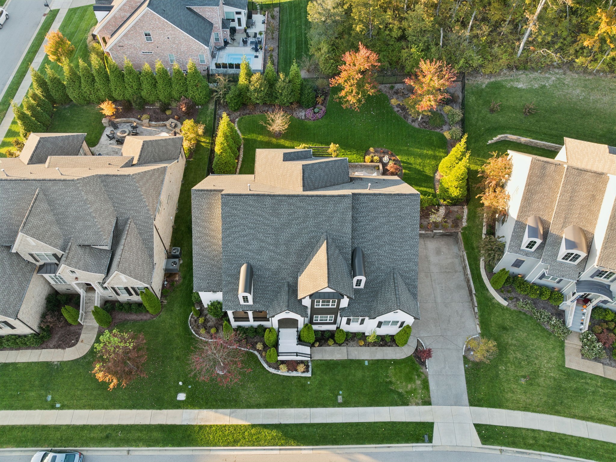 2420 Los Olivos Ct