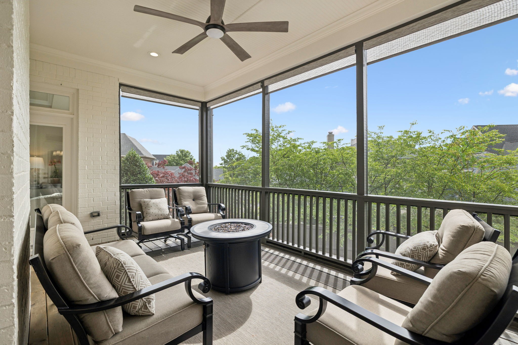 318 Morning Mist Ln