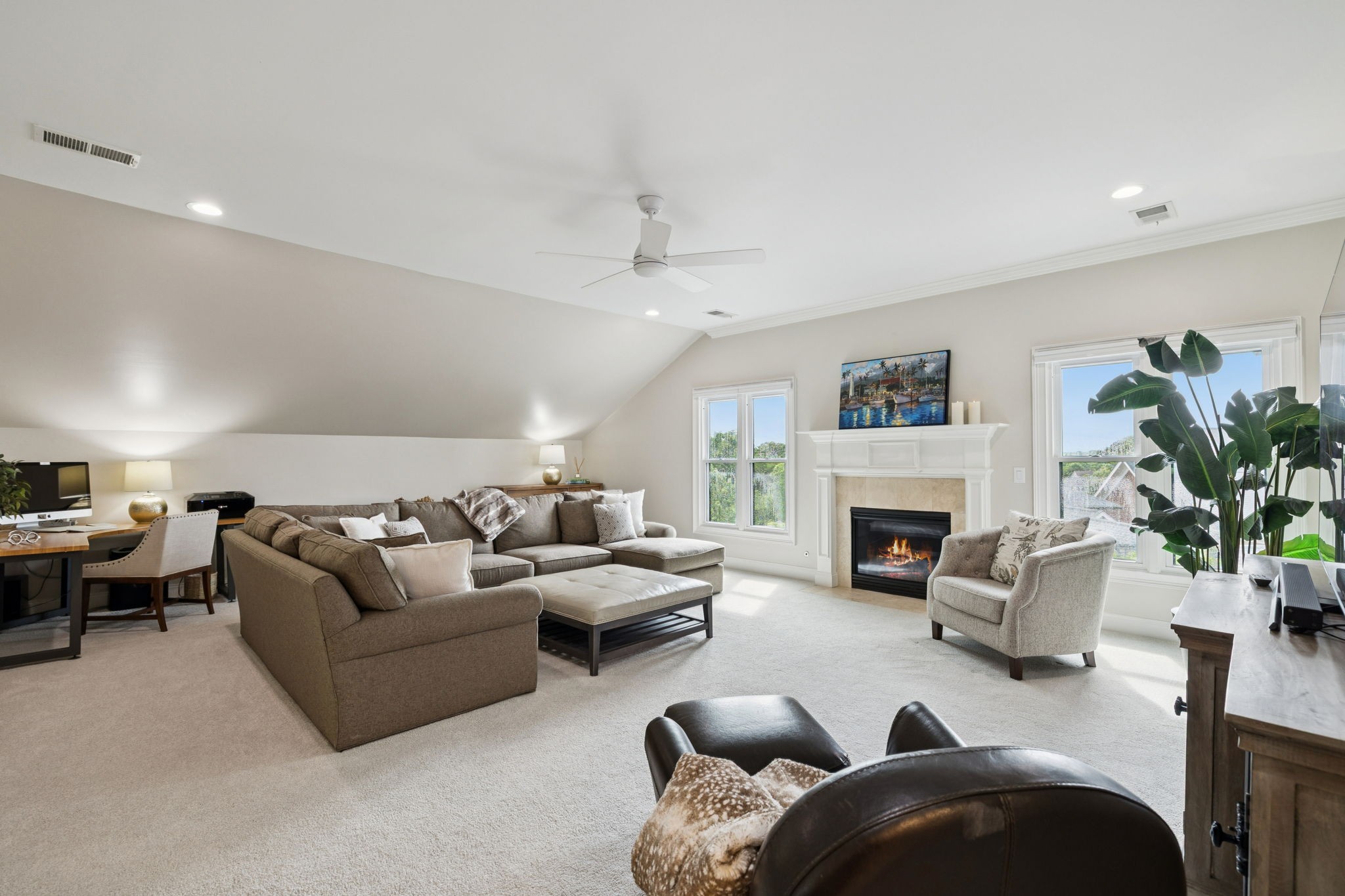 318 Morning Mist Ln
