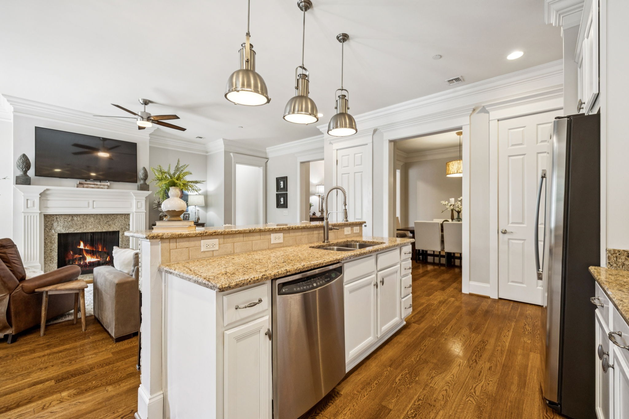 1015 Westhaven Blvd Unit: 210