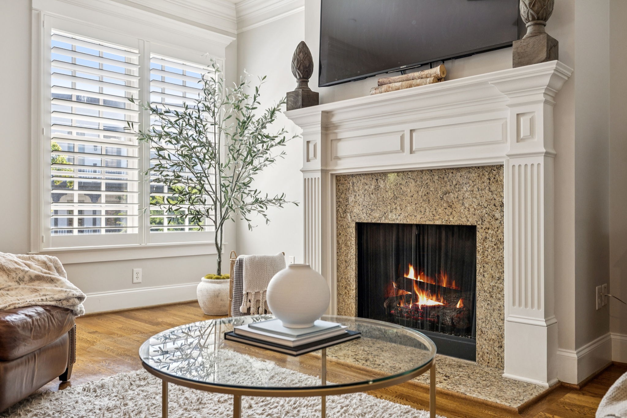 1015 Westhaven Blvd Unit: 210