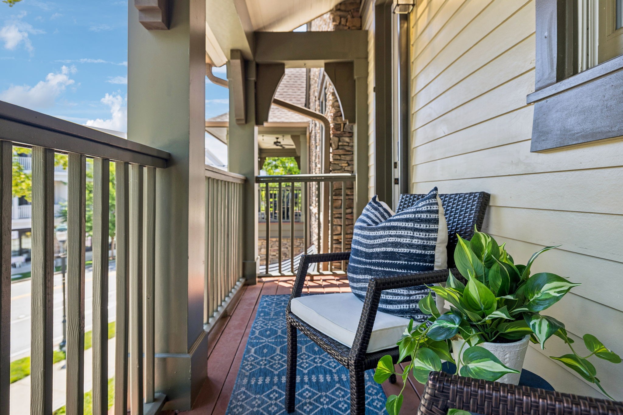 1015 Westhaven Blvd Unit: 210