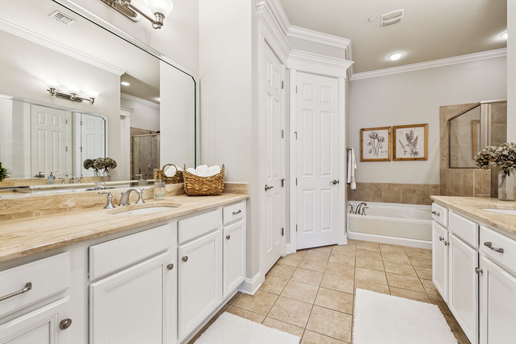 1015 Westhaven Blvd Unit: 210