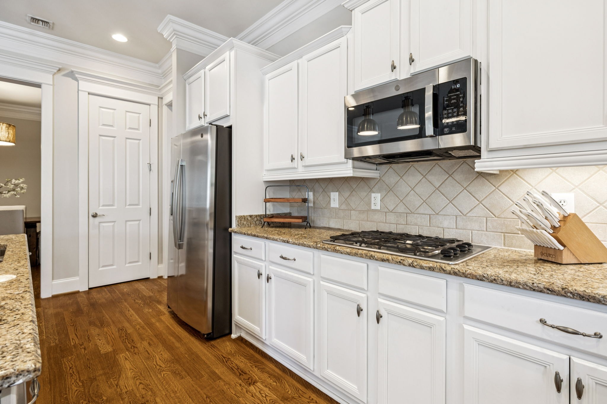 1015 Westhaven Blvd Unit: 210
