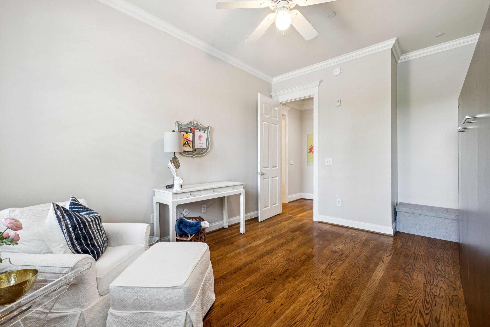 1015 Westhaven Blvd Unit: 210