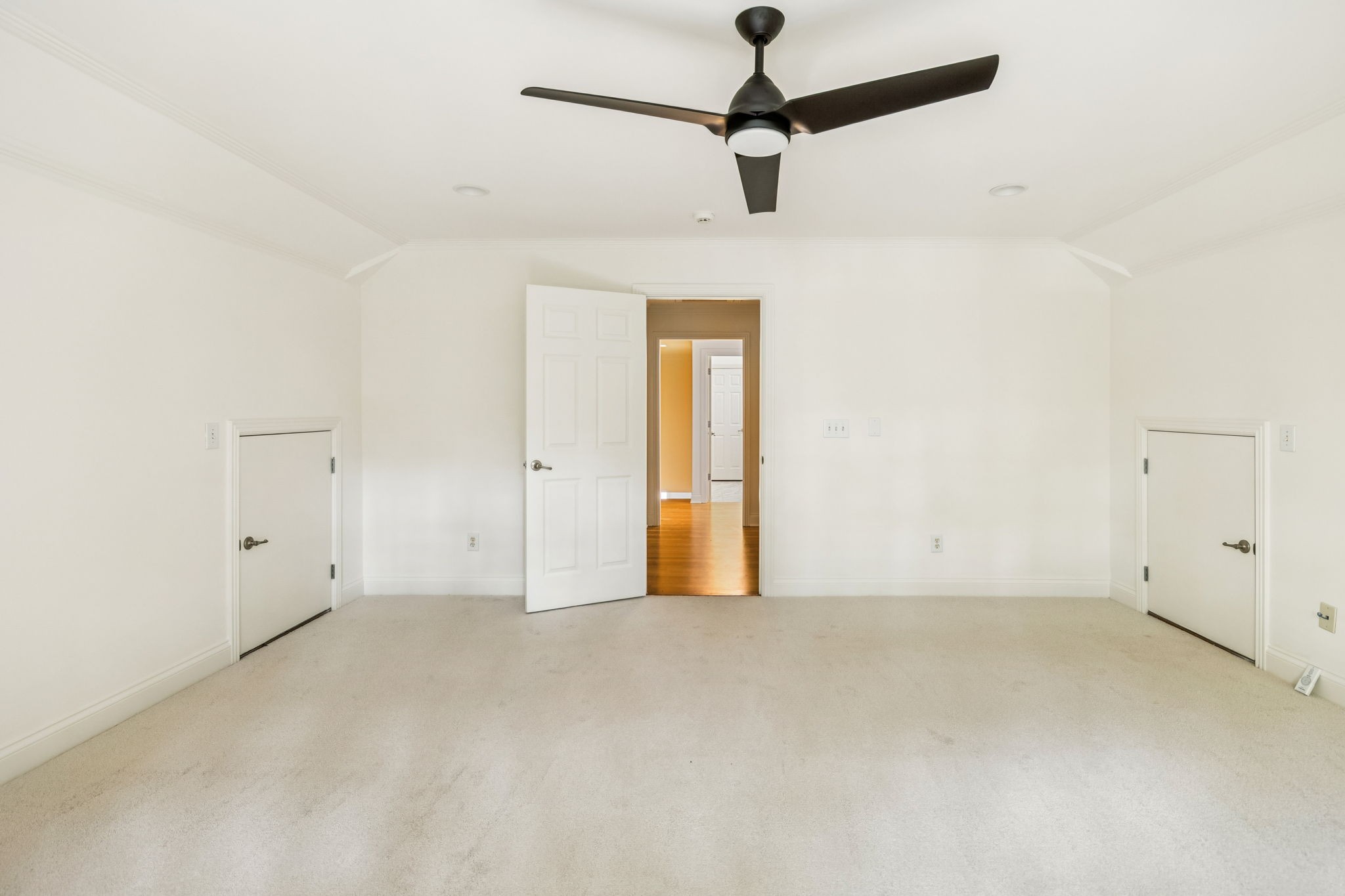 321 Starling Ln