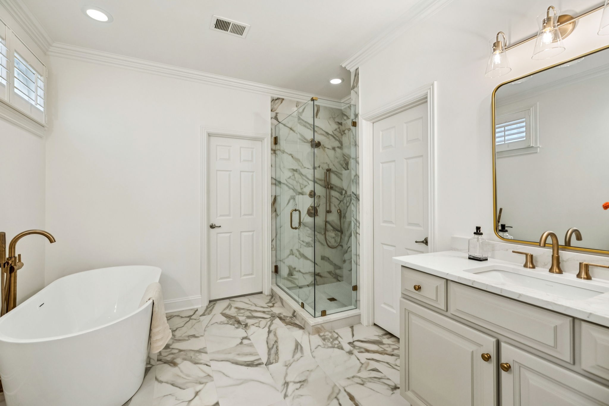 321 Starling Ln