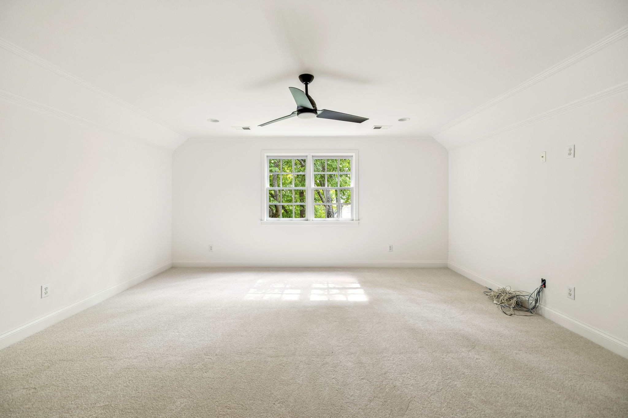 321 Starling Ln