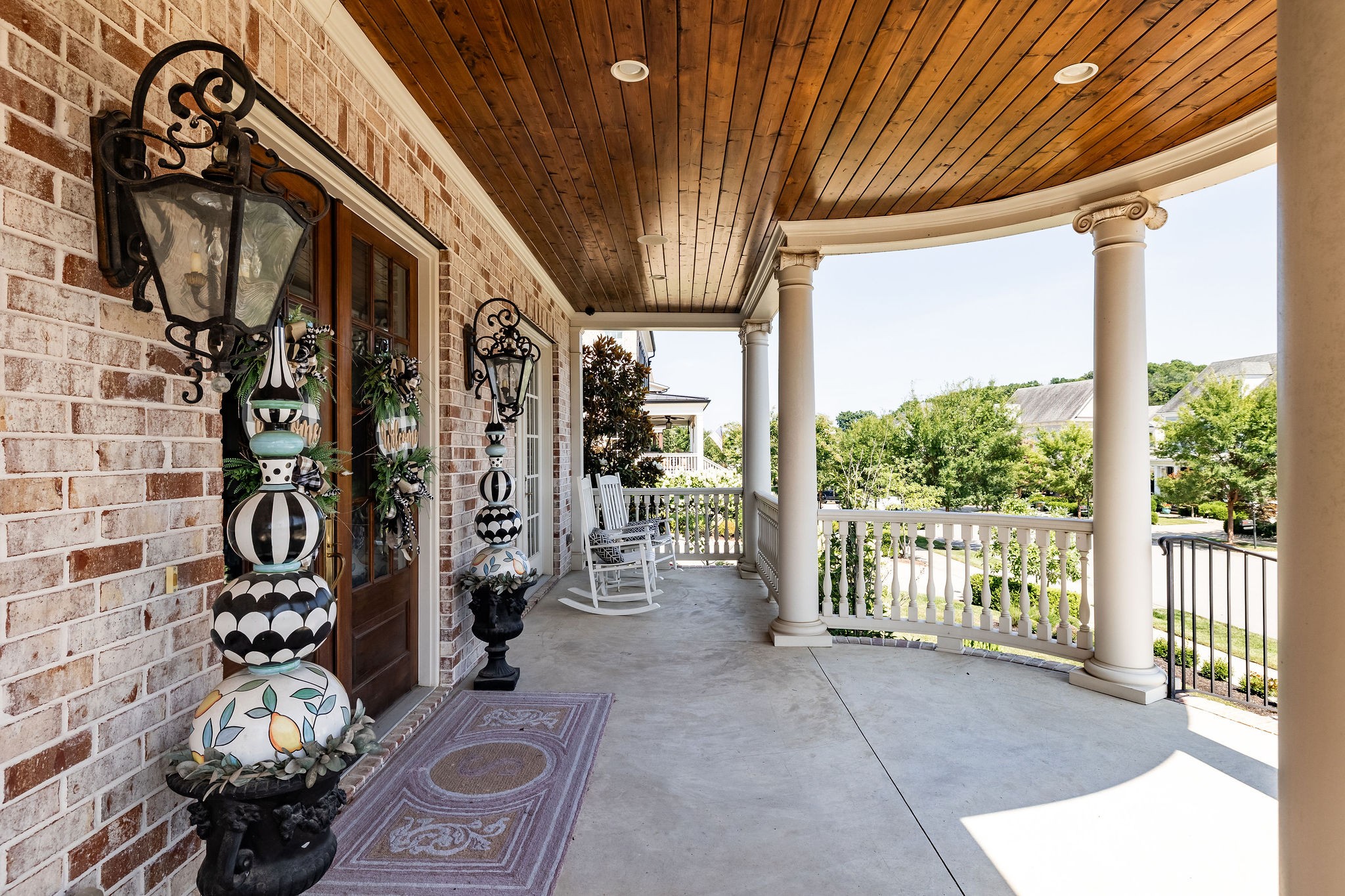 813 Stonewater Blvd
