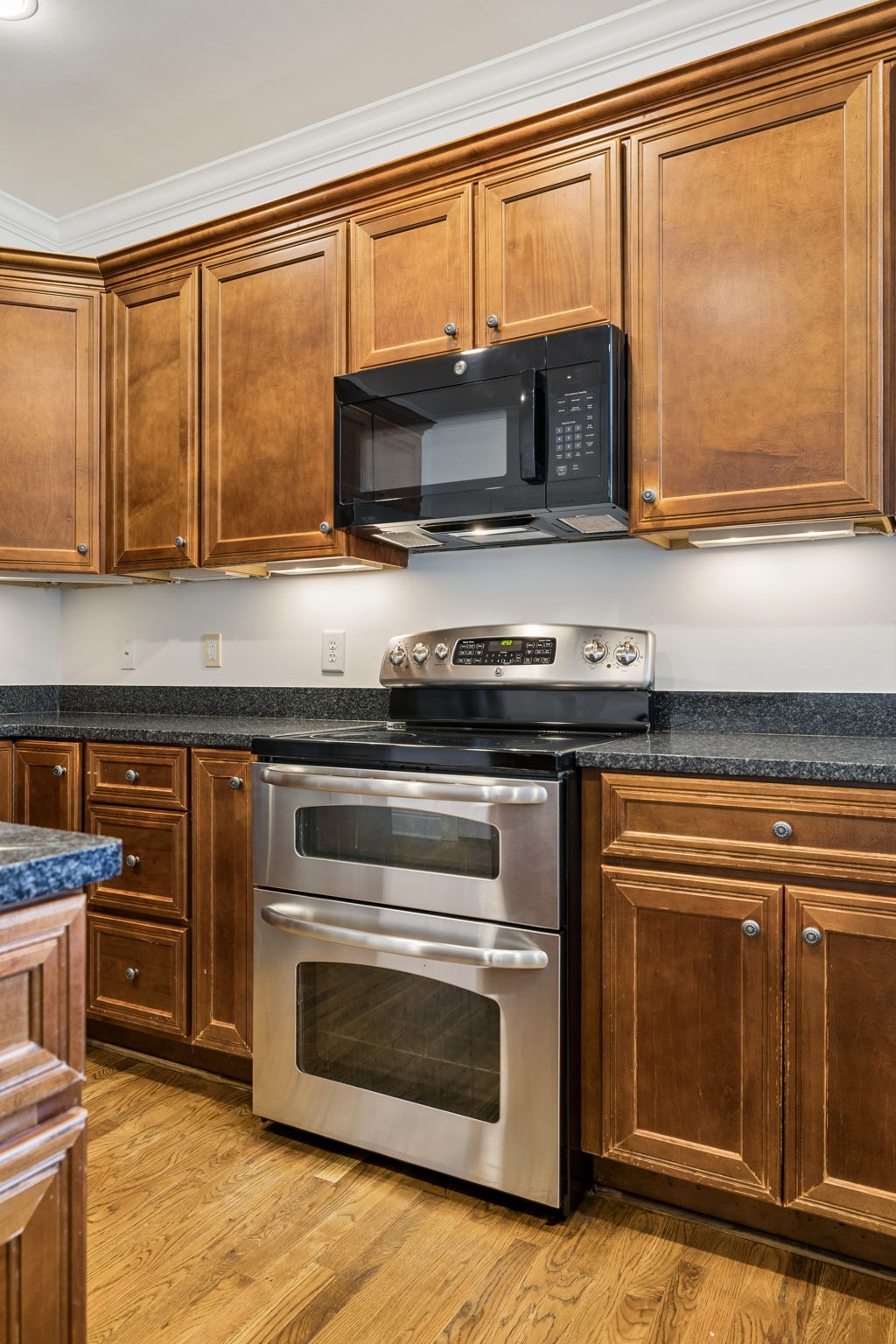 312 Starling Ln