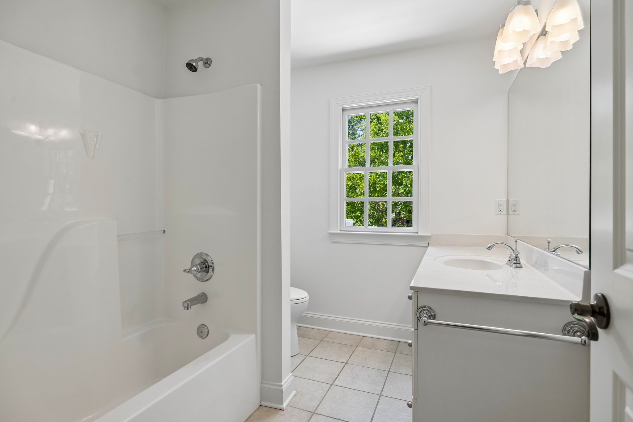 312 Starling Ln