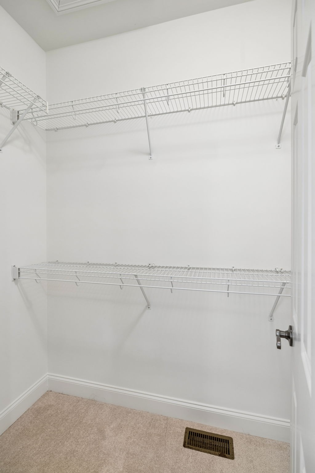 312 Starling Ln