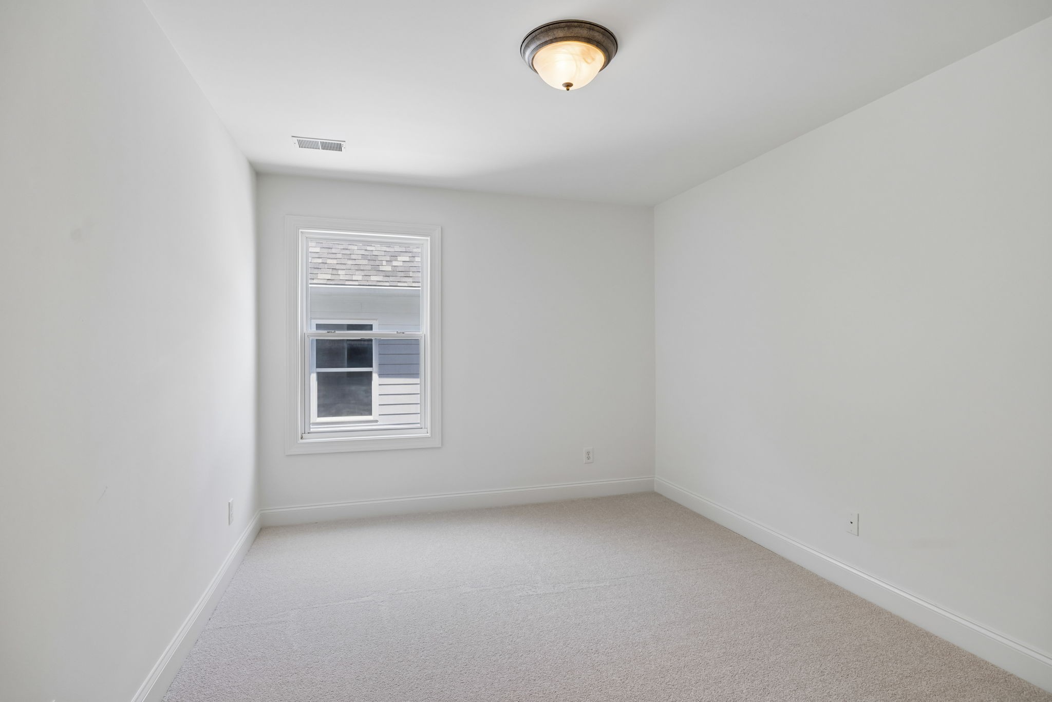 312 Starling Ln