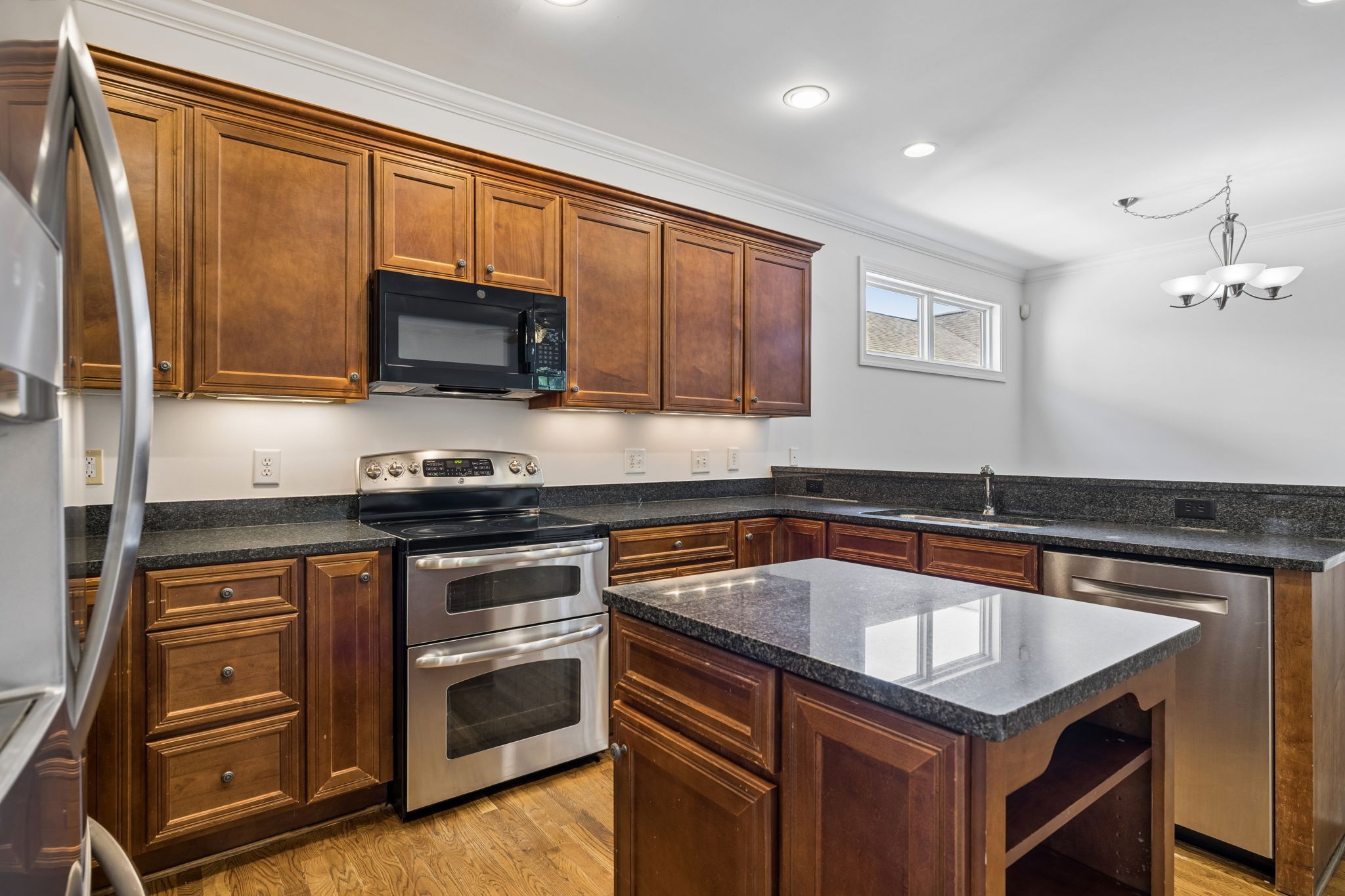 312 Starling Ln