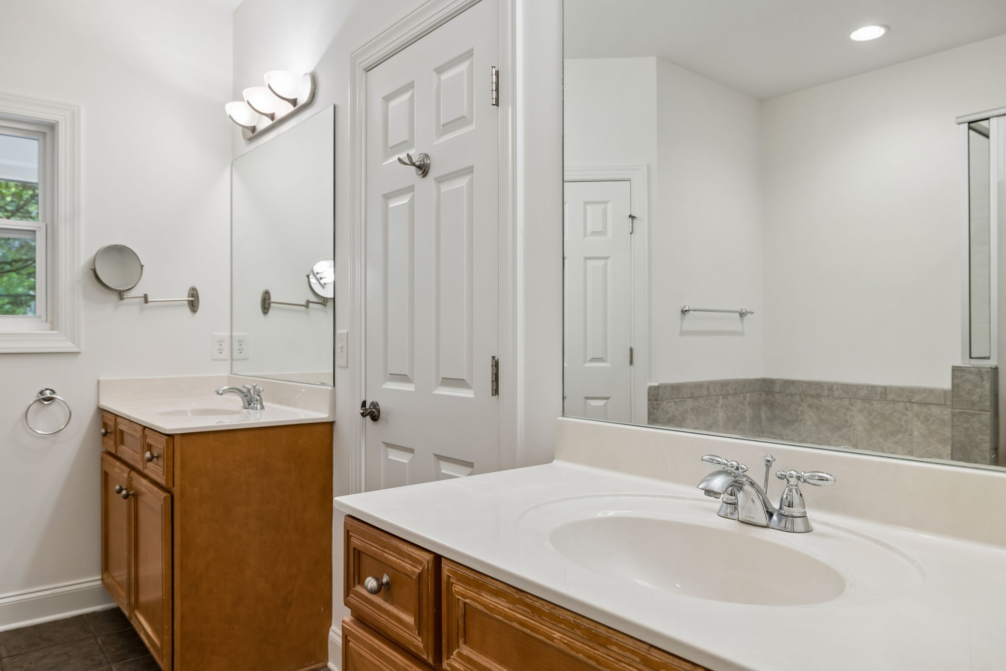 312 Starling Ln