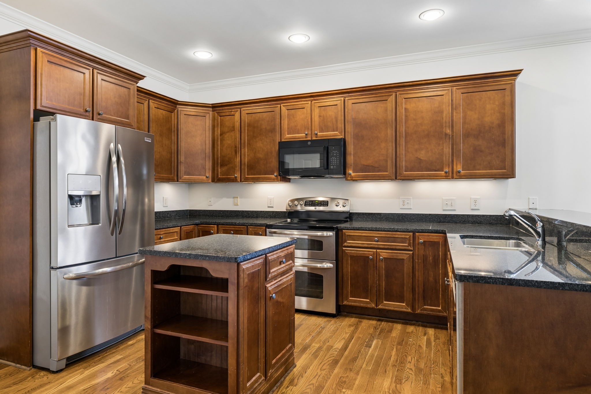 312 Starling Ln