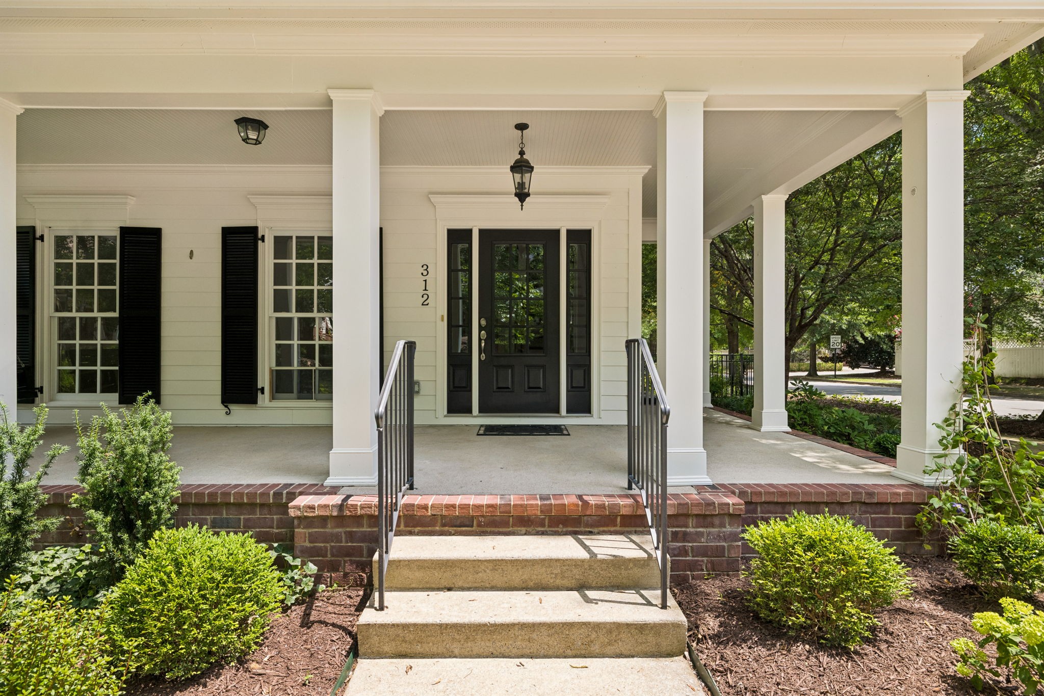 312 Starling Ln