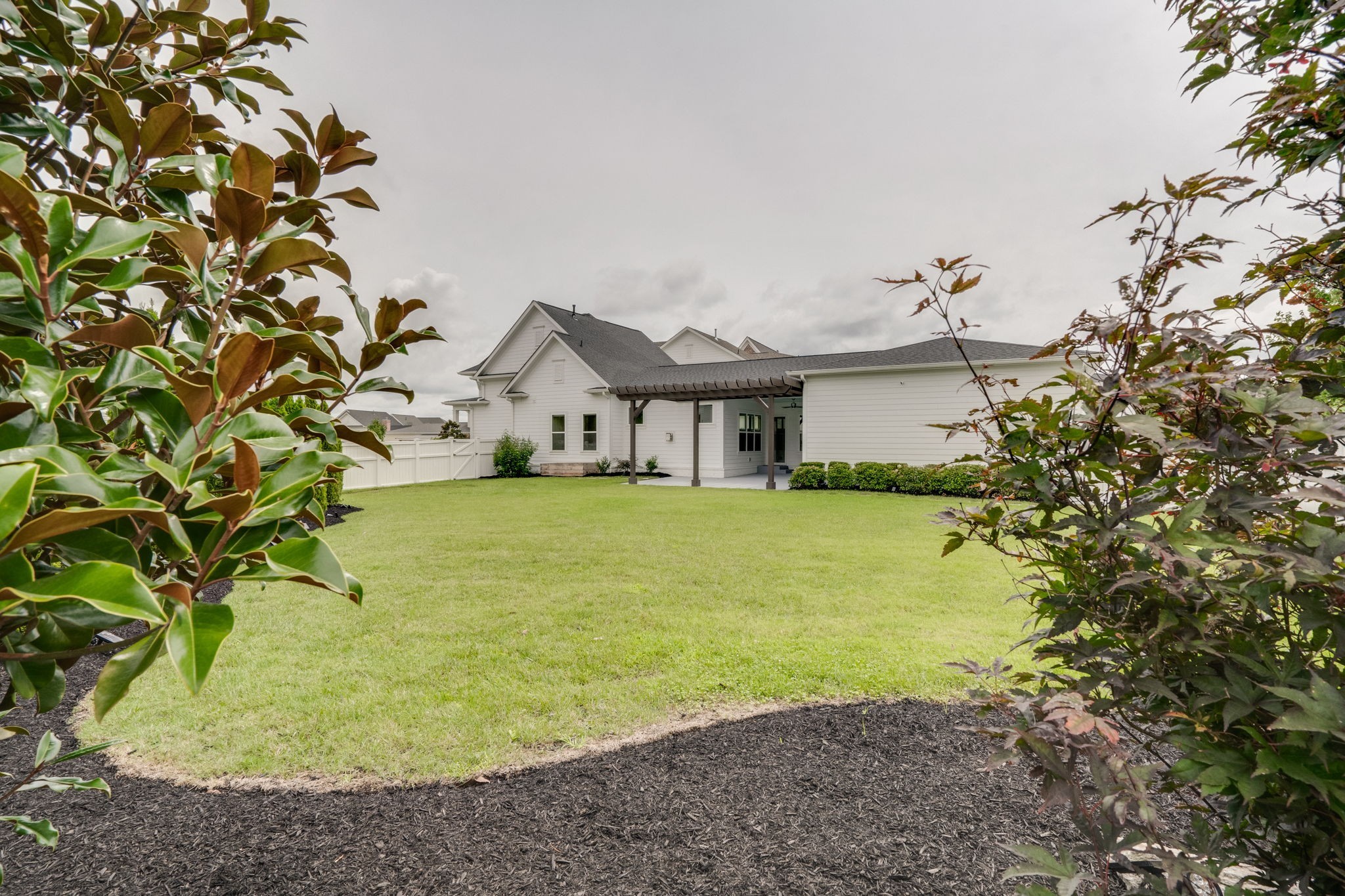 2079 Erwin St