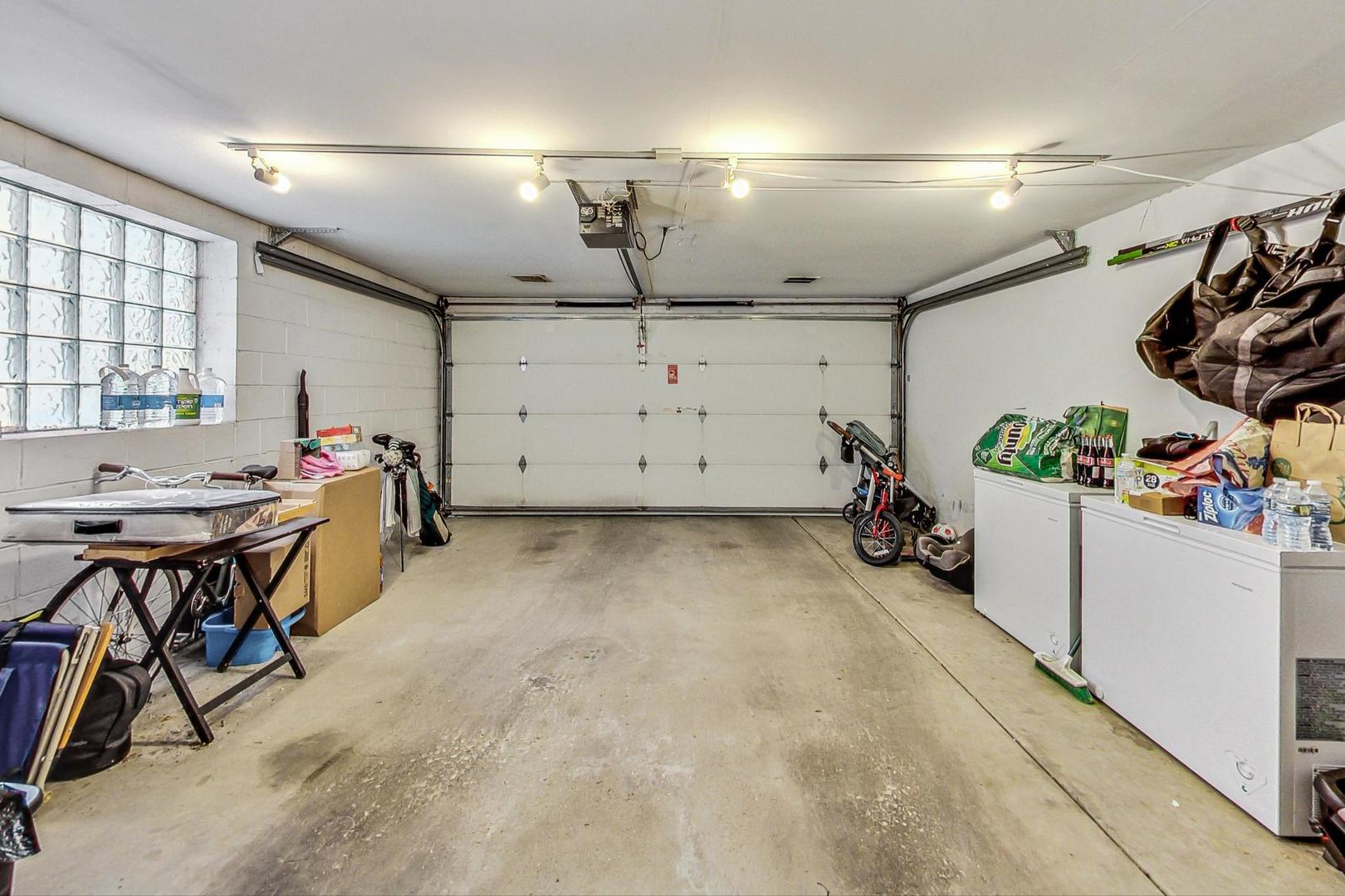 2529 N Halsted Street Unit: 3S