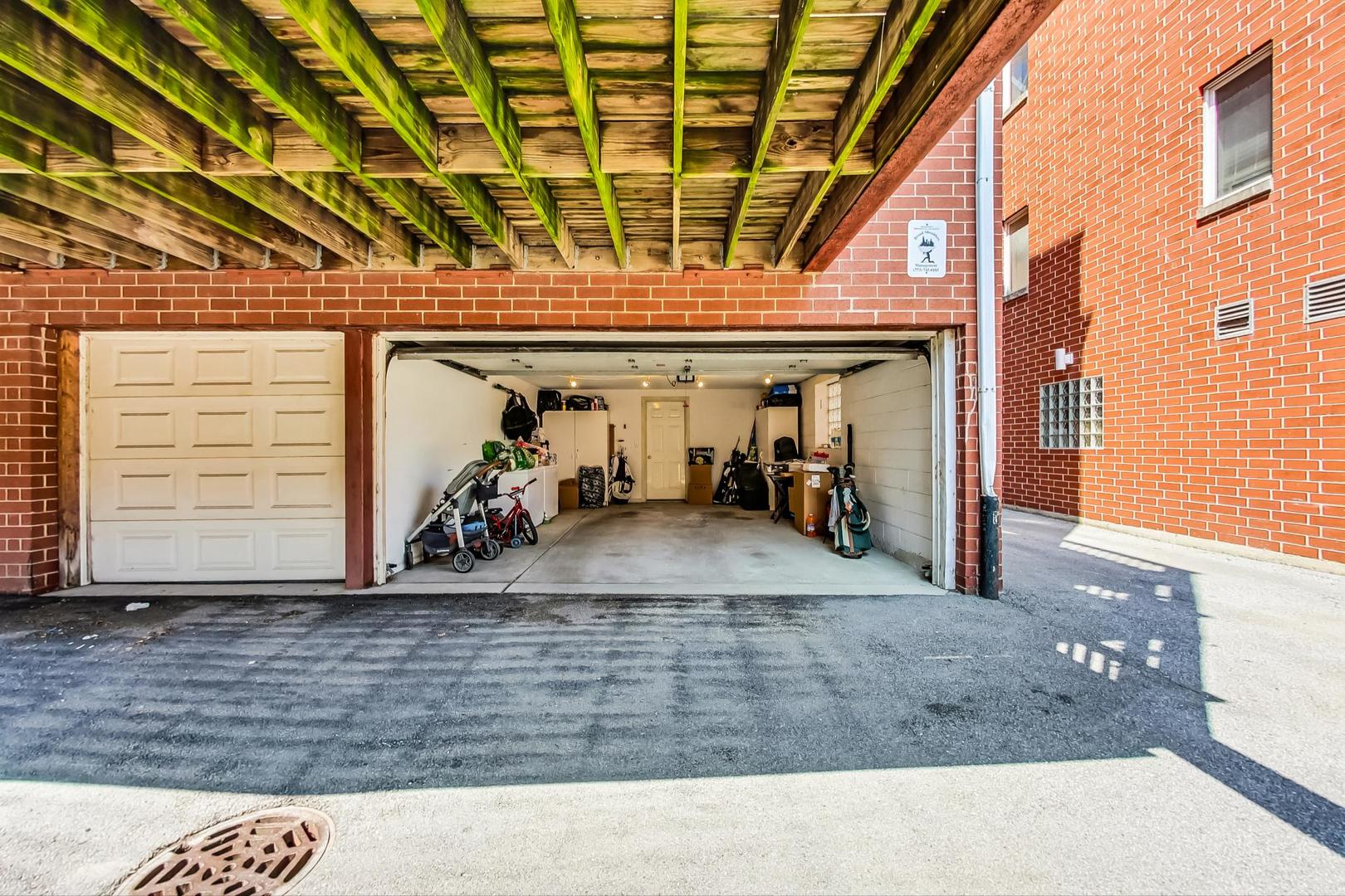 2529 N Halsted Street Unit: 3S