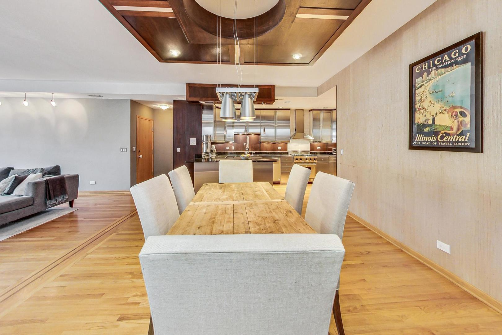 2529 N Halsted Street Unit: 3S