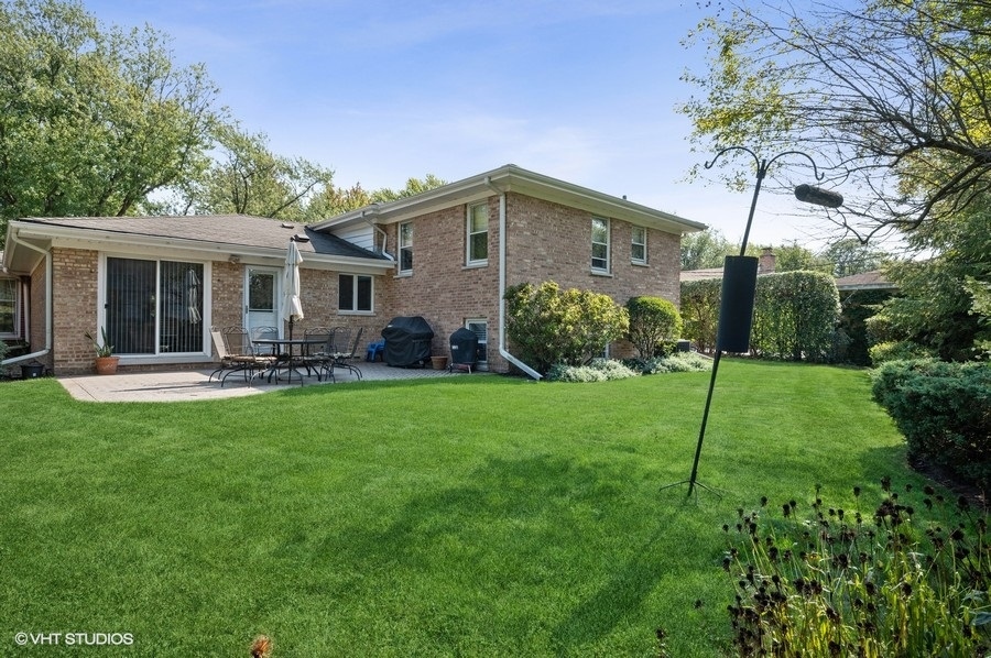 411 Locust Road