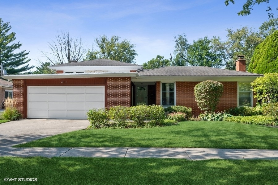 411 Locust Road