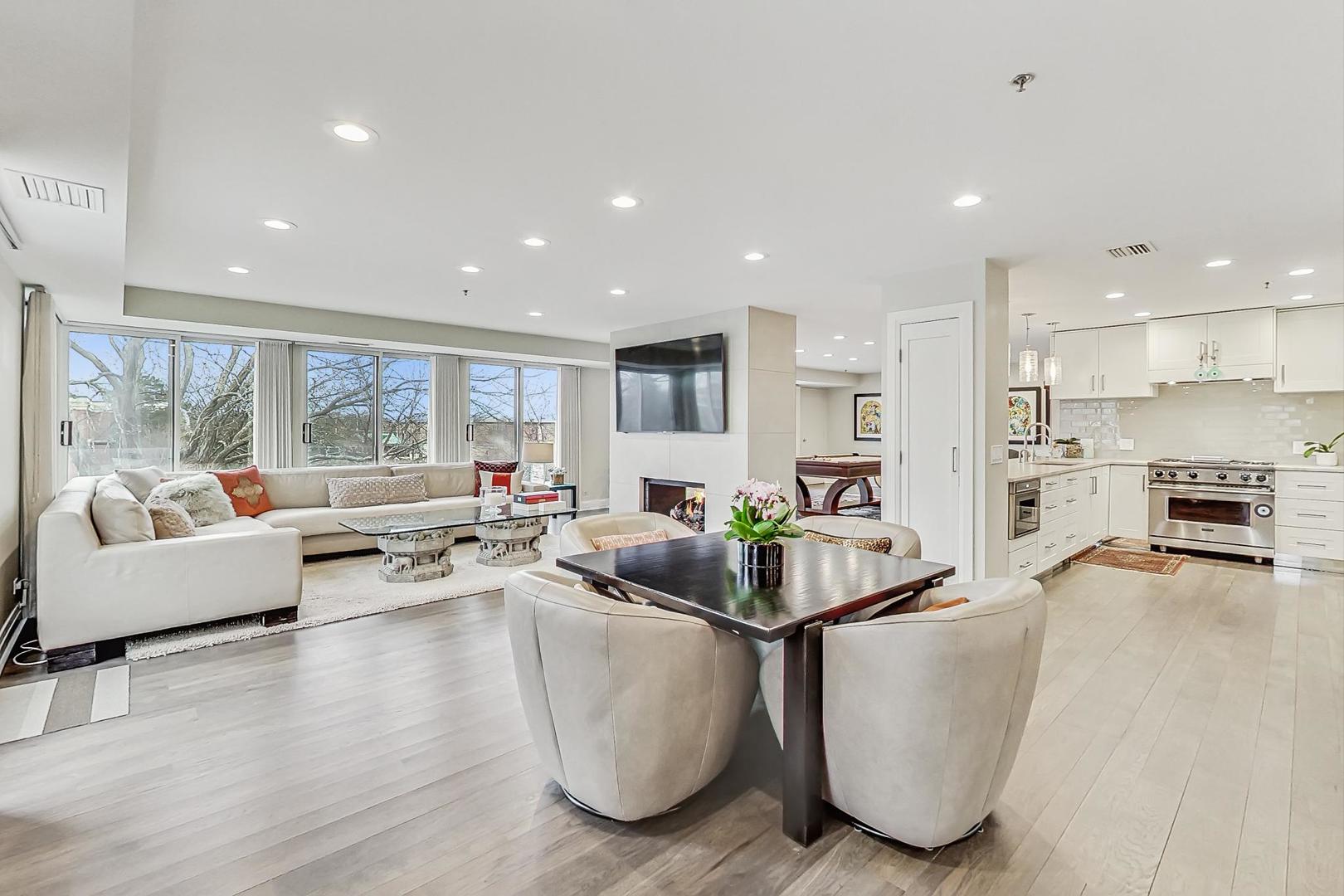 5040 ARBOR Lane Unit: 301