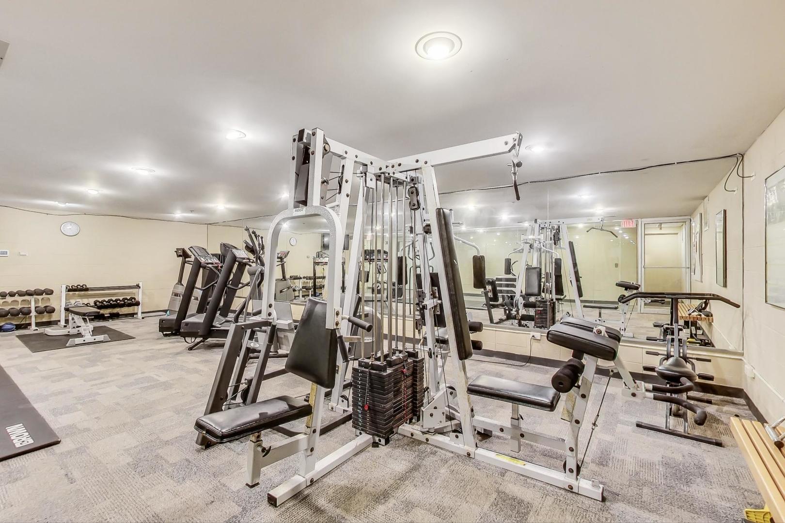 5040 ARBOR Lane Unit: 301